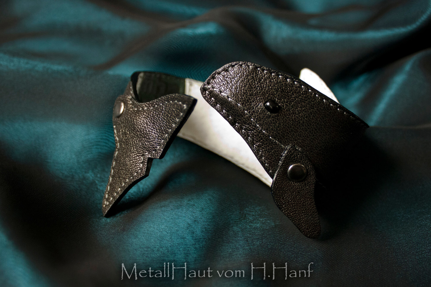 браслет-намотка Pseudorca